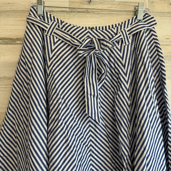 NWOT Madewell Poplin Flared Midi Skirt in Stripe Cotton Navy White Sz 6 NO935 - Picture 5 of 13